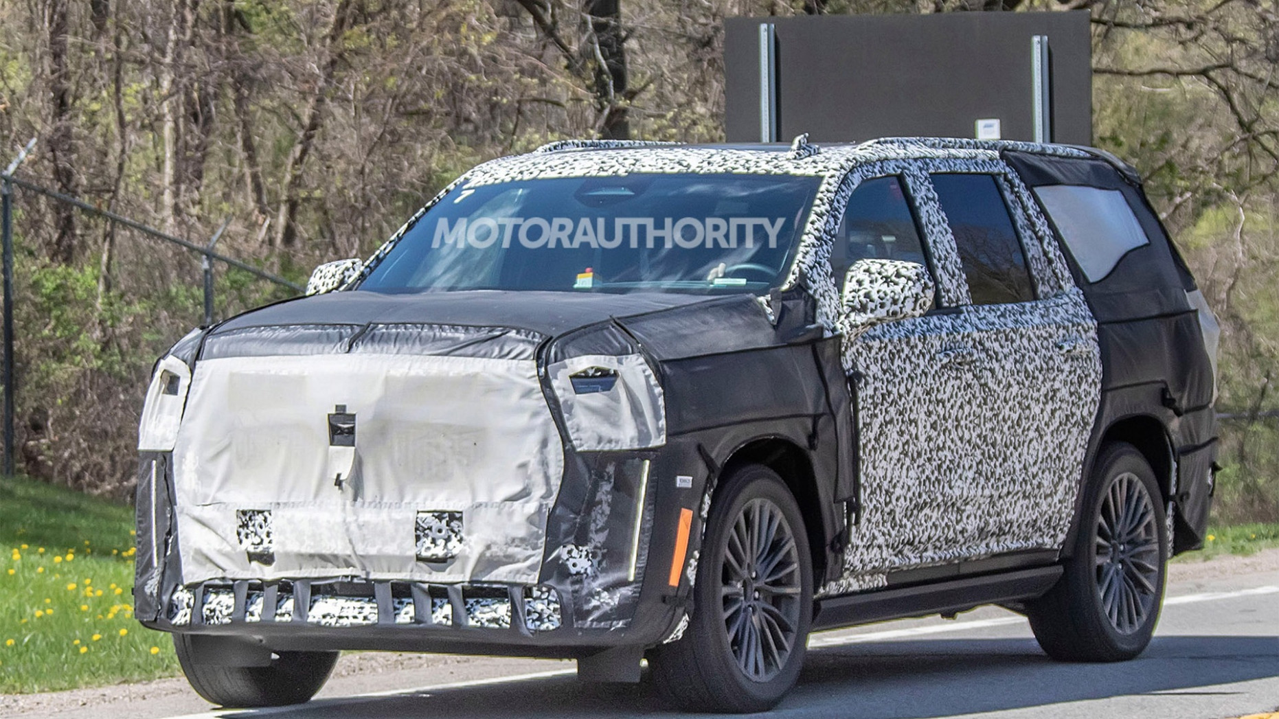 10 Cadillac Escalade-V spy shots: High-performance heavyweight  - 2024 Cadillac Escalade Vsport