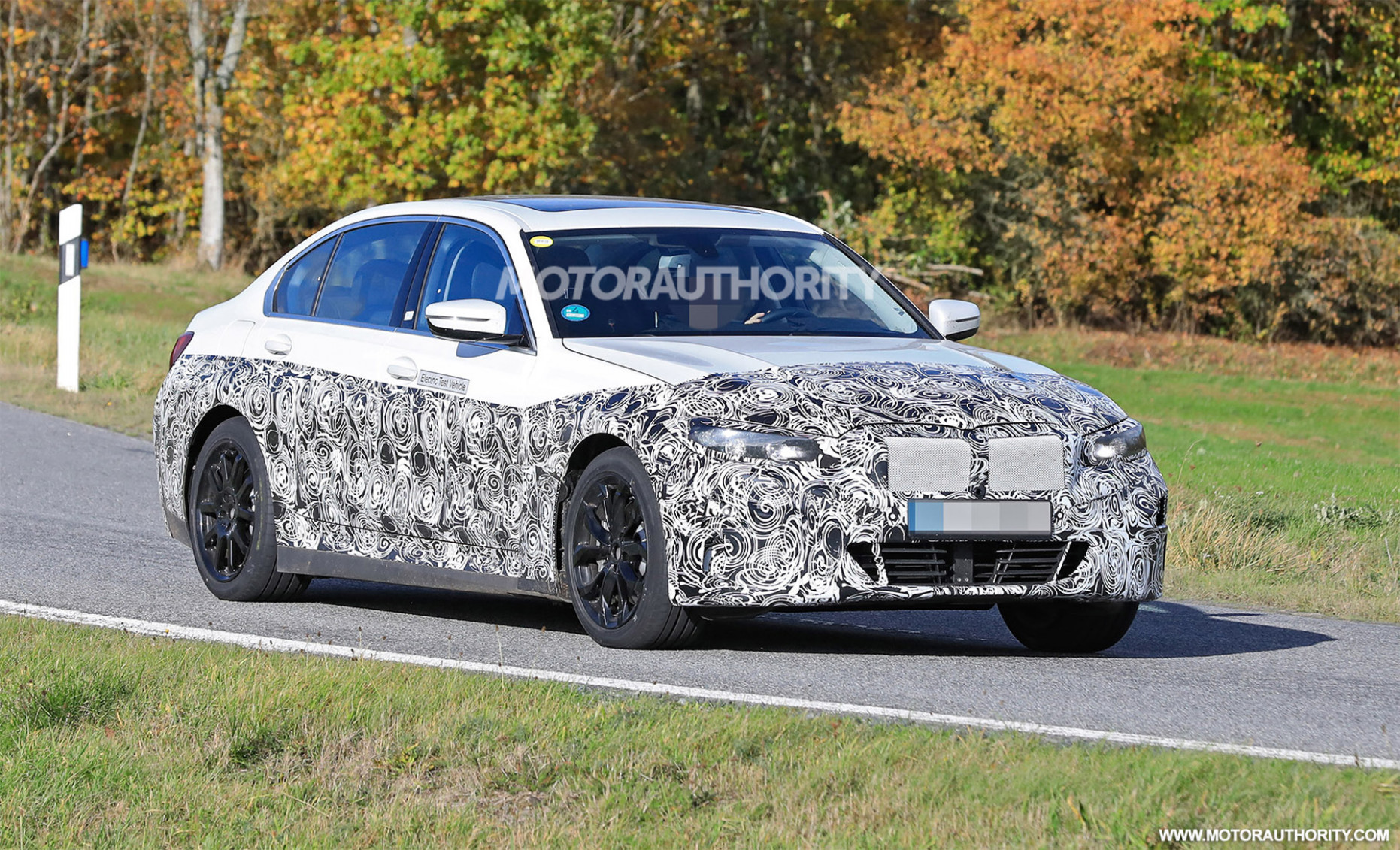 12 BMW 12-Series EV spy shots - Spy Shots BMW 3 Series