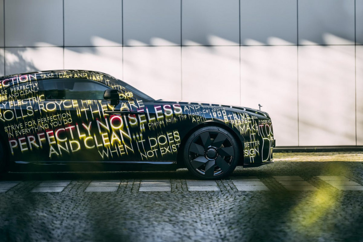 The First Electric Rolls-Royce, Called Spectre, Will Arrive In 11