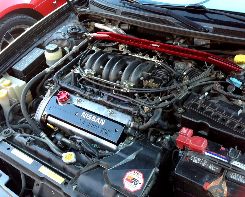 What Is Nissan VQ30DE? (Beginner‑Friendly Explanation)